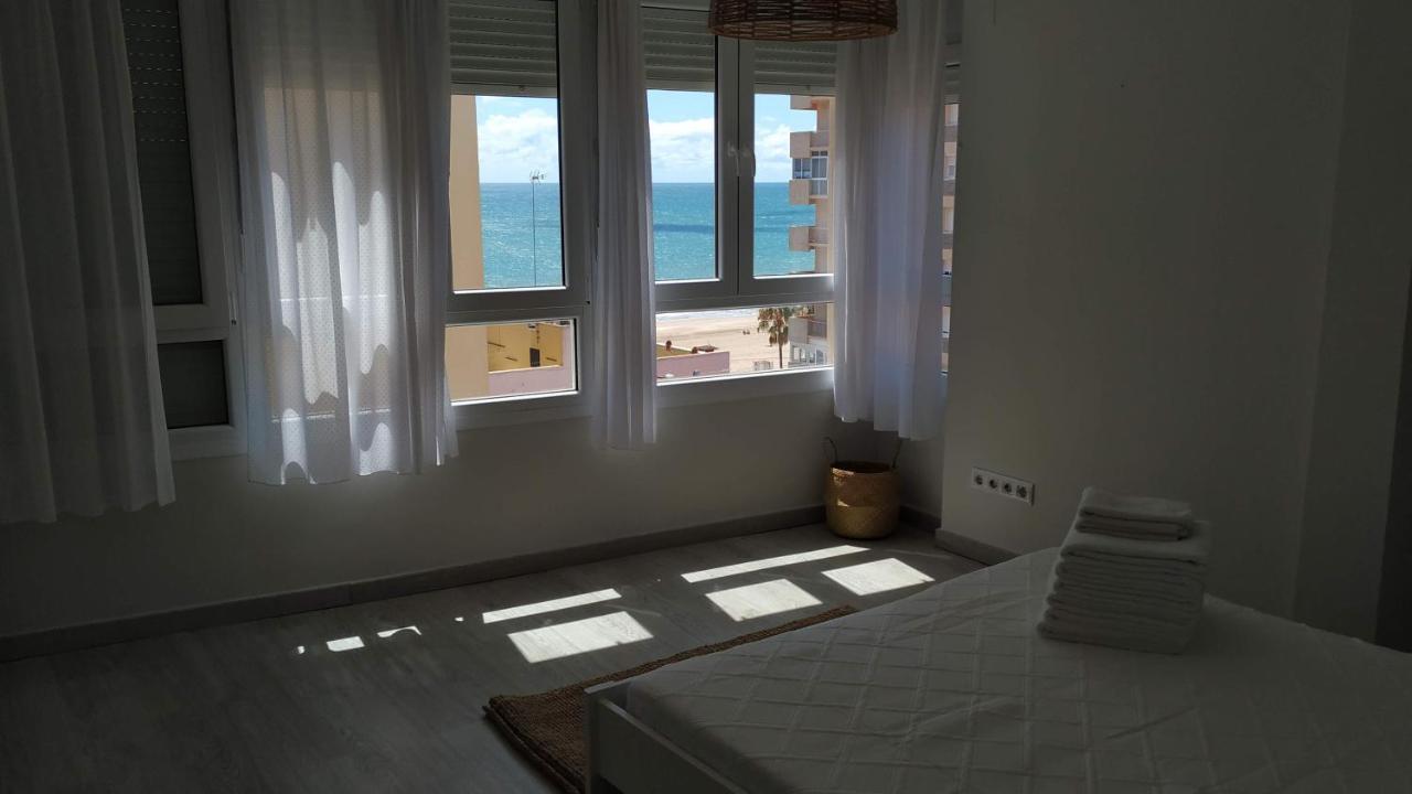 Playa Victoria Ha Apartment Cádiz Eksteriør billede